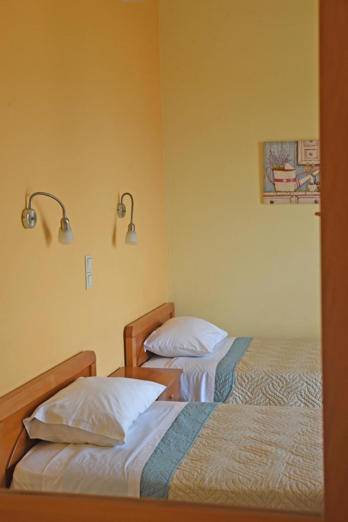 Butterfly Barbati Apartments Extérieur photo