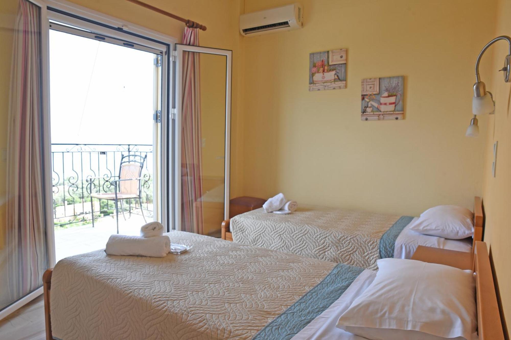 Butterfly Barbati Apartments Extérieur photo