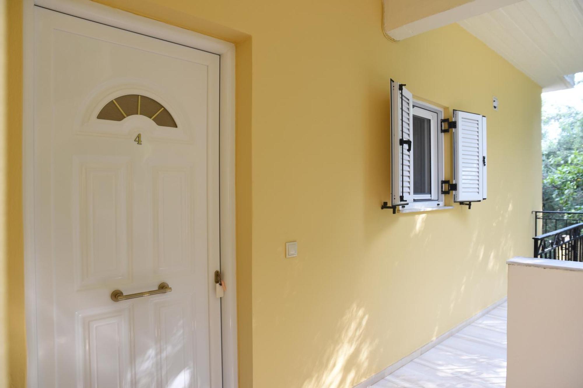 Butterfly Barbati Apartments Extérieur photo